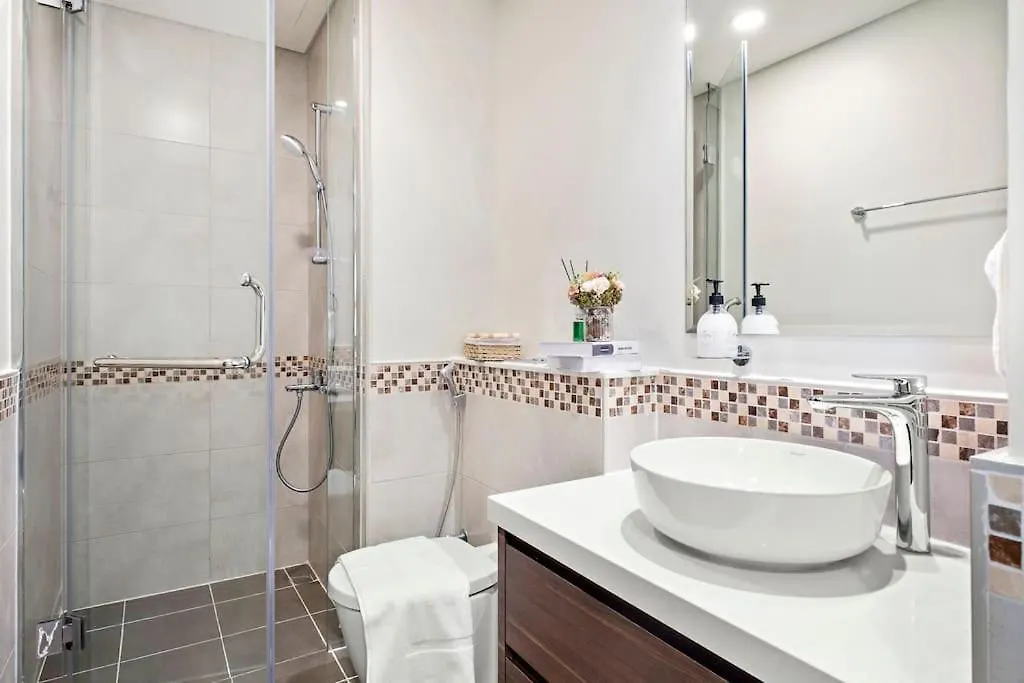 Stunning 1Bhk With A Canal View ドバイ アラブ首長国連邦